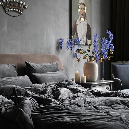 Logies Aan De Dam Hotel Middelburg Bagian luar foto