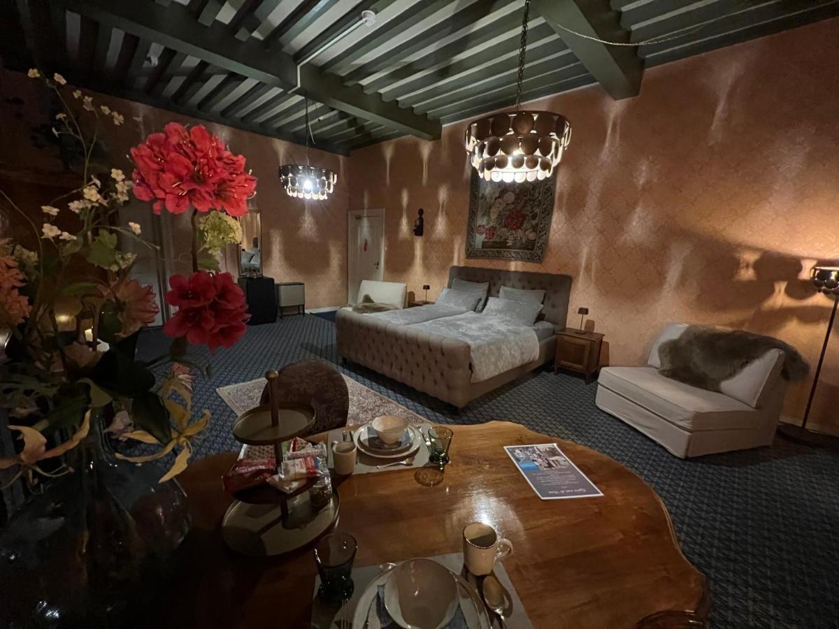 Logies Aan De Dam Hotel Middelburg Bagian luar foto