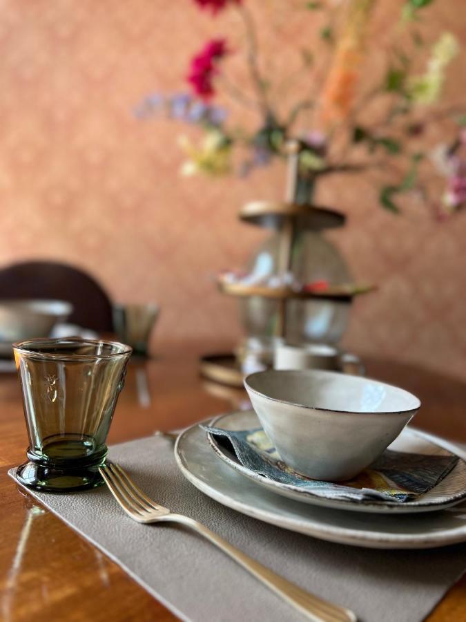 Logies Aan De Dam Hotel Middelburg Bagian luar foto