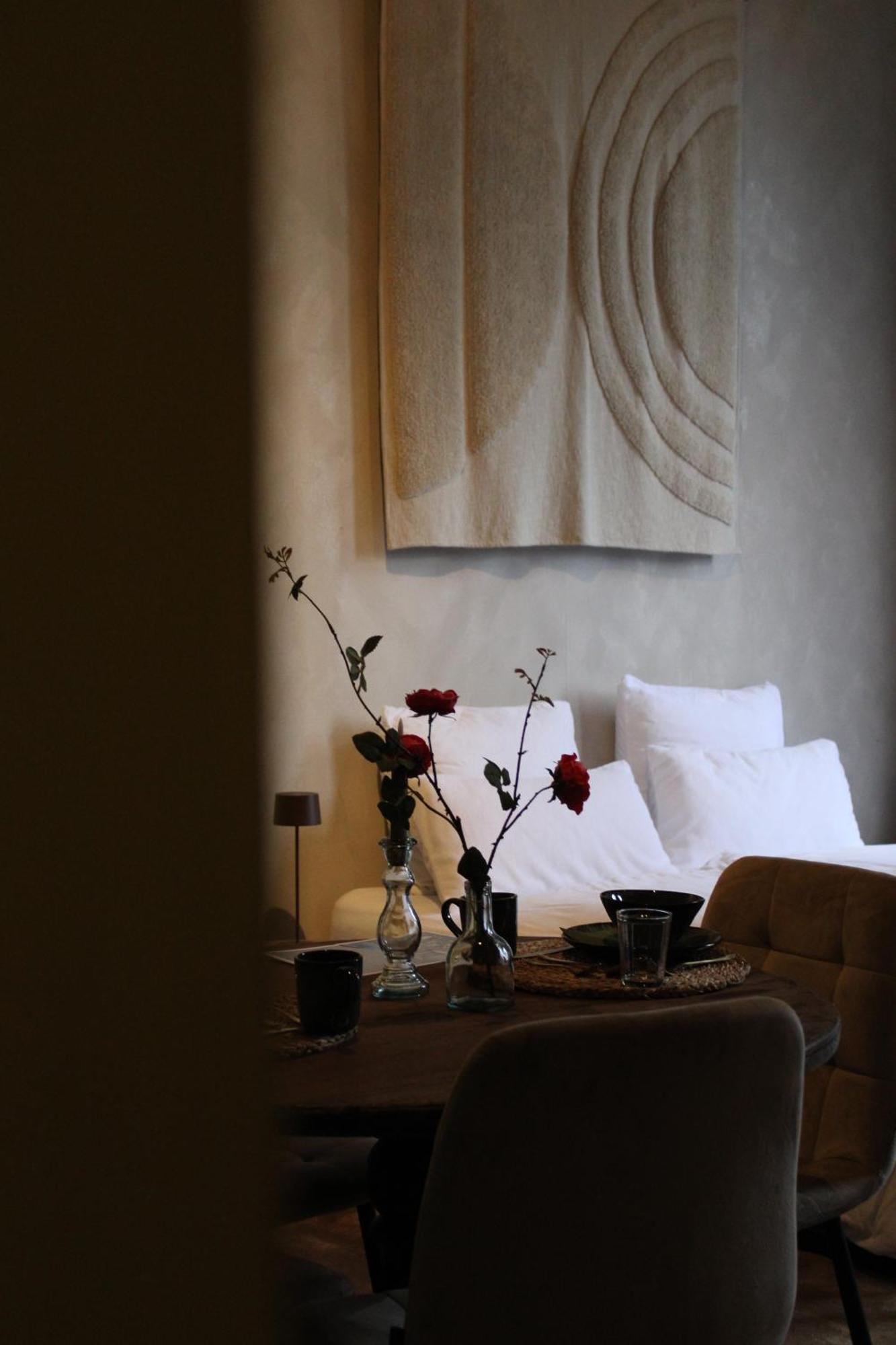 Logies Aan De Dam Hotel Middelburg Bagian luar foto